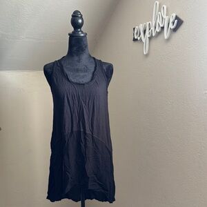 Black Sleeveless Women's Top